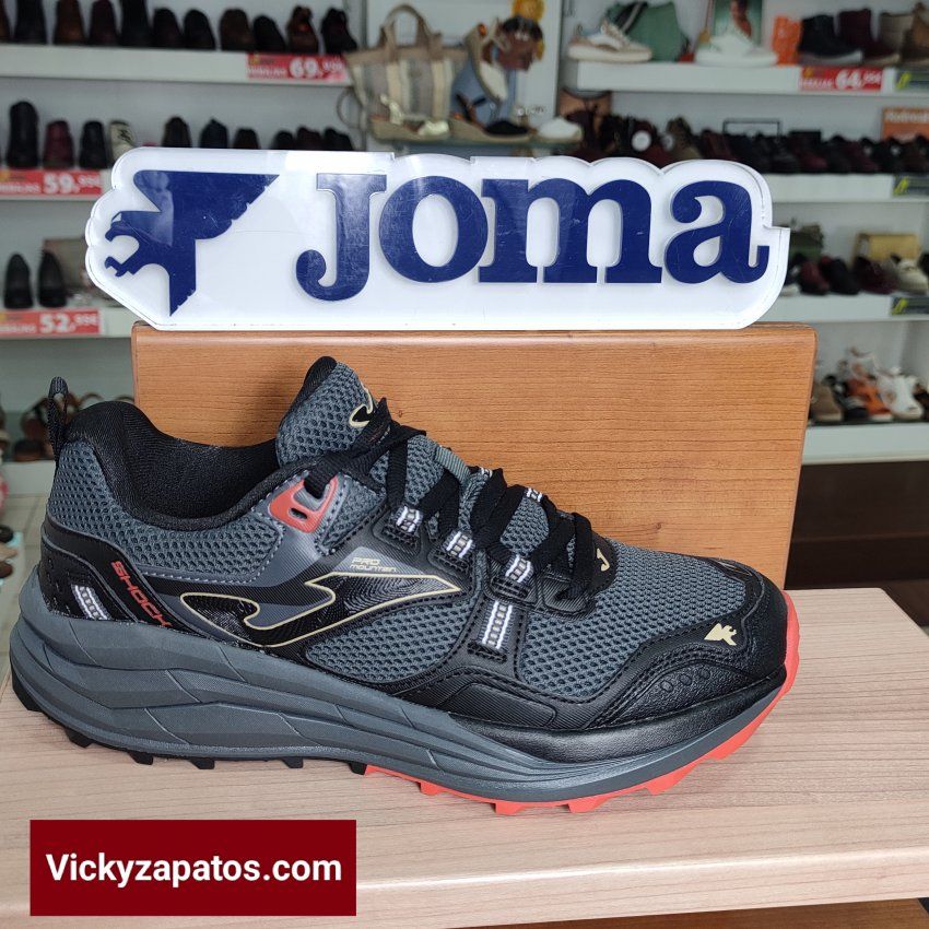 Deportiva de Trail JOMA Modelo SHOCK MEN 2422 MARCA ESPAÑA En Coslada