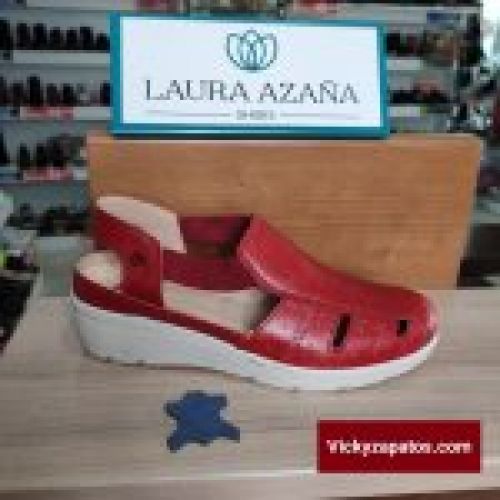 Sandalia Casual de Piel Troquelada LAURA AZAÑA 26838 Hechas en España Coslada