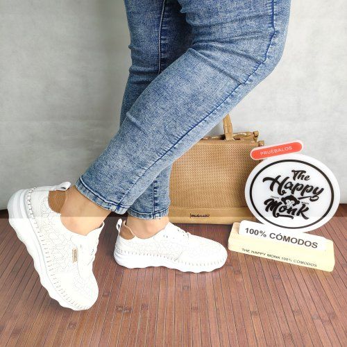 Deportivo Casual Mujer THE HAPPY MONK Calpe 002 Piel Picada Blanco con Cordón Elástico – Memory Gel Deportivo Casual Mujer THE HAPPY MONK Calpe 002 Piel Picada Blanco con Cordón Elástico – Memory Gel
