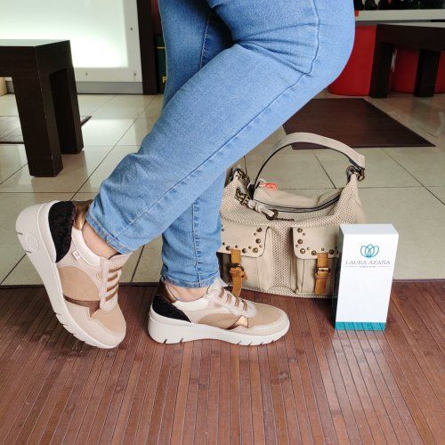 Laura Azaña 26204 | Deportivo casual de mujer en piel con cuña baja – VickyZapatos Laura Azaña 26204 | Deportivo casual de mujer en piel con cuña baja – VickyZapatos